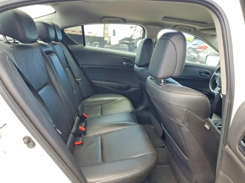 2013 ACURA ILX 20 TECH  