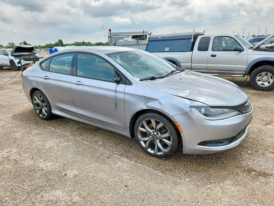 2015 CHRYSLER 200 S  