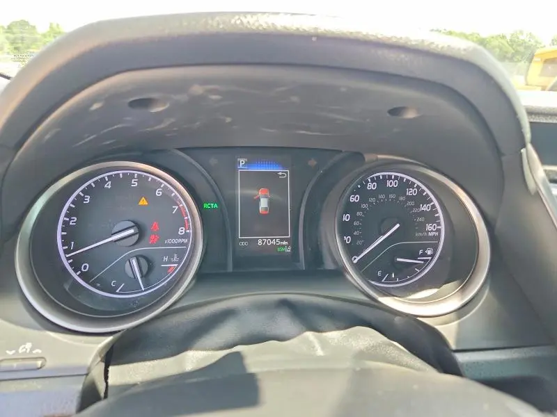 2021 TOYOTA CAMRY SE  