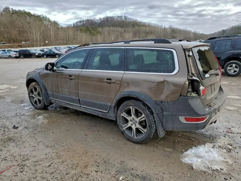 2012 VOLVO XC70 T6  