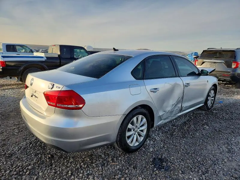 2014 VOLKSWAGEN PASSAT S  