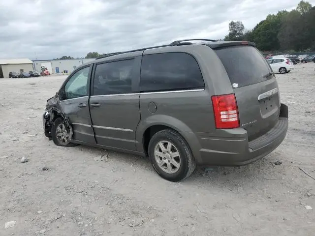 2010 CHRYSLER TOWN & COUNTRY TOURING  