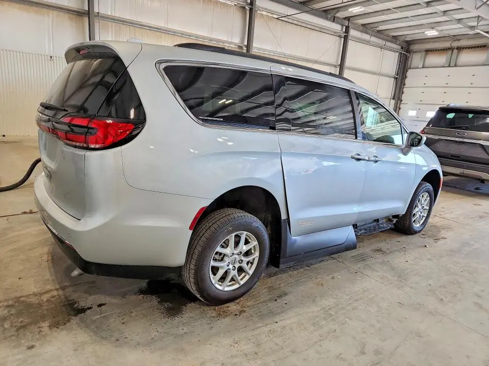 2022 CHRYSLER PACIFICA TOURING L  