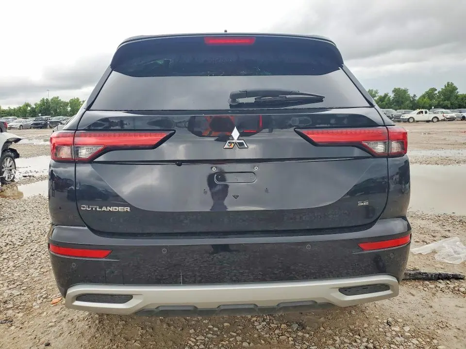 2022 MITSUBISHI OUTLANDER SE  