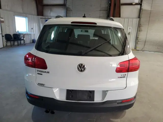 2017 VOLKSWAGEN TIGUAN S