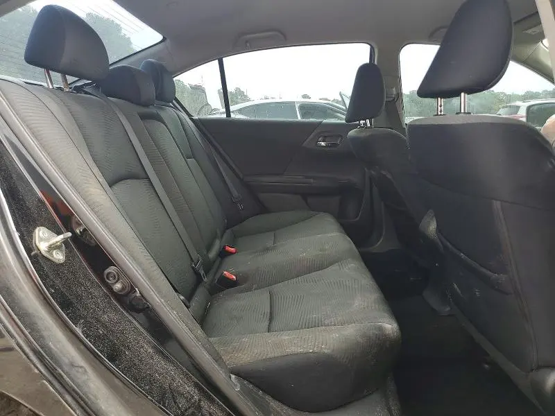 2017 HONDA ACCORD LX  
