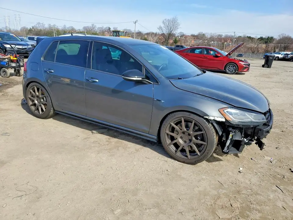 2019 VOLKSWAGEN GOLF R   