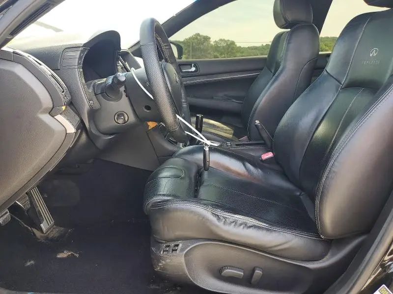 2011 INFINITI G37 BASE/SPORT  