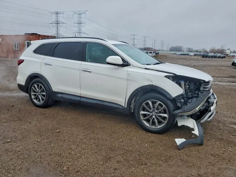 2017 HYUNDAI SANTA FE SE  