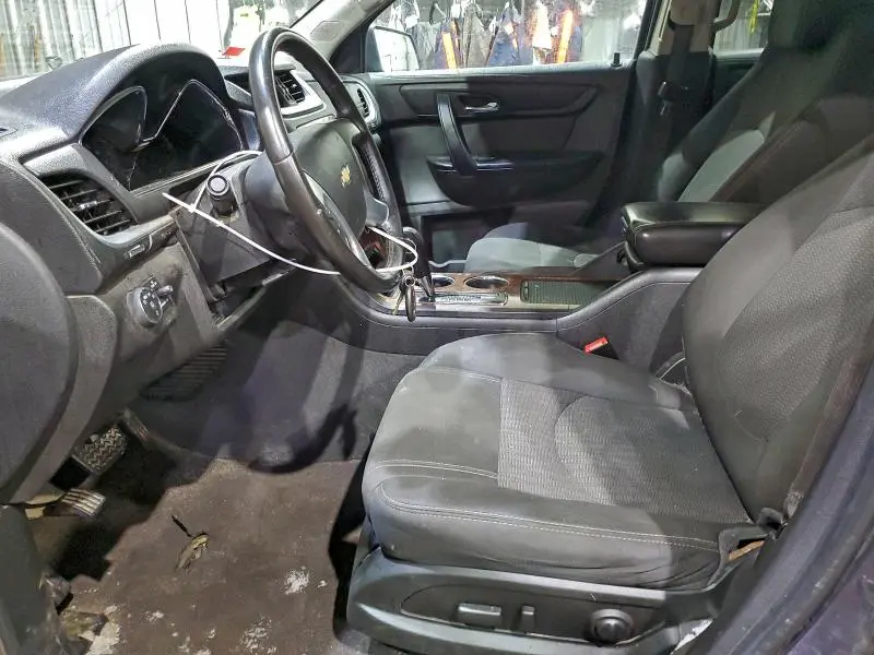 2013 CHEVROLET TRAVERSE LT  