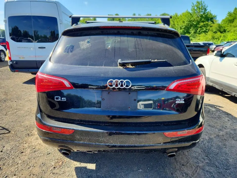 2010 AUDI Q5 PREMIUM  