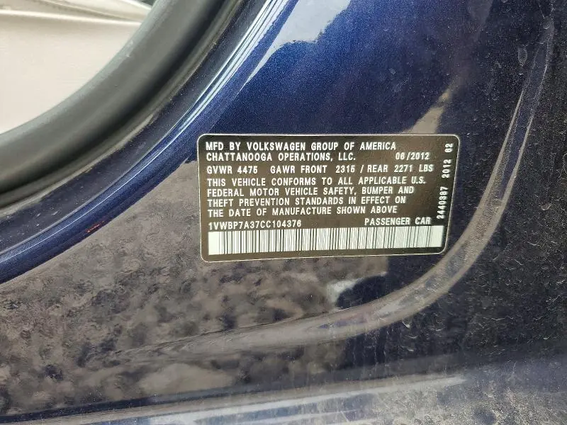 2012 VOLKSWAGEN PASSAT SE  