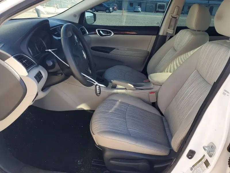 2016 NISSAN SENTRA SV  