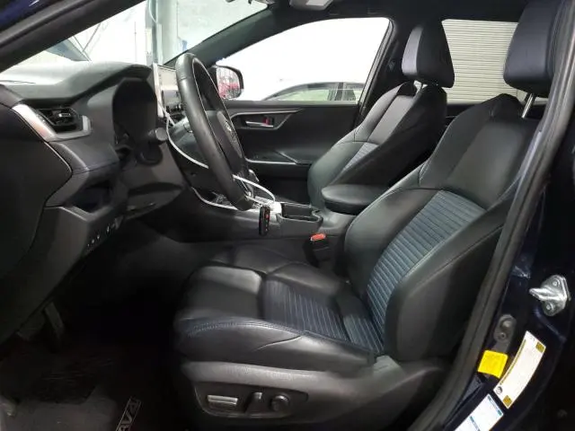 2020 TOYOTA RAV4 XSE  