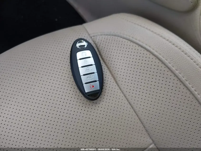 2019 NISSAN ROGUE SL