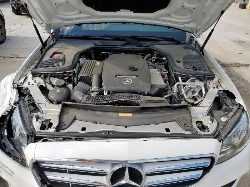 2017 MERCEDES-BENZ E 300  