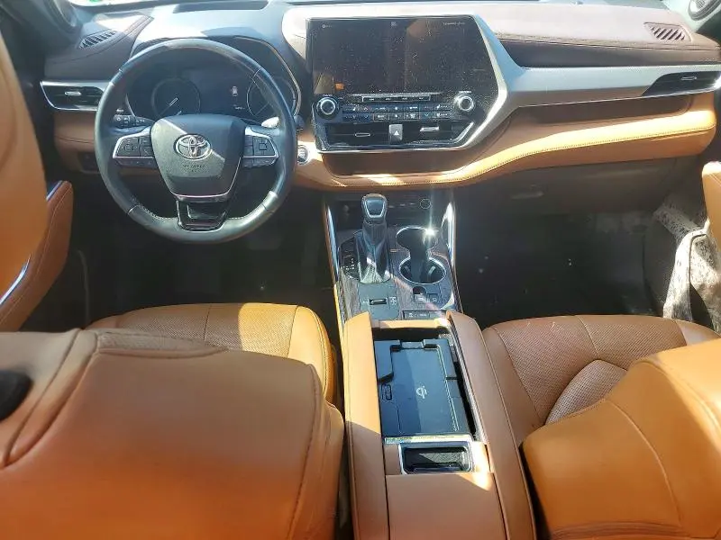 2021 TOYOTA HIGHLANDER PLATINUM  