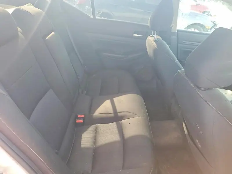 2021 NISSAN ALTIMA S  