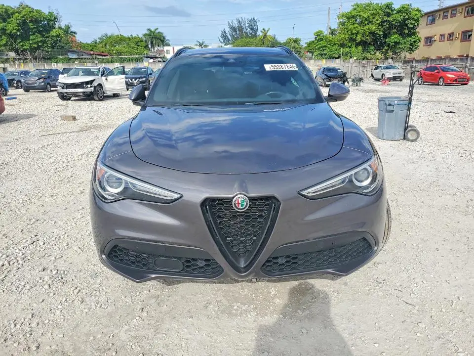 2023 ALFA ROMEO STELVIO SPRINT  