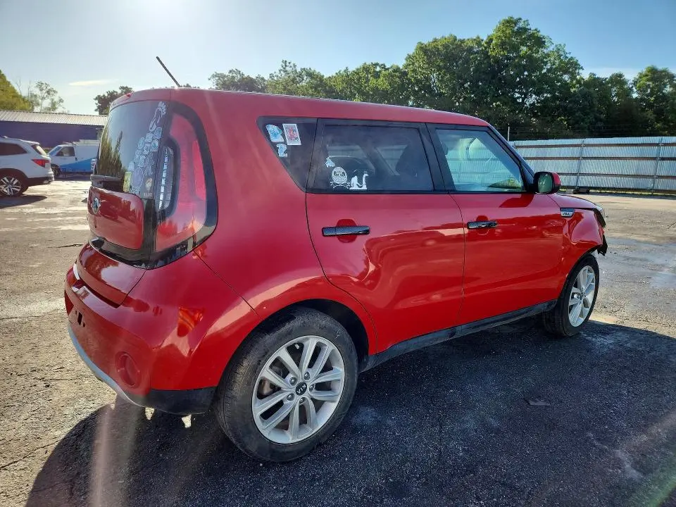 2017 KIA SOUL +  