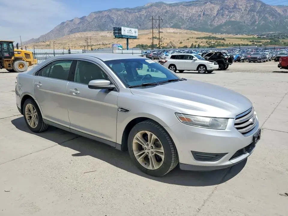 2013 FORD TAURUS SEL  