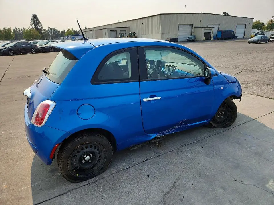 2015 FIAT 500 POP  