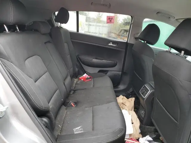 2022 KIA SPORTAGE LX  