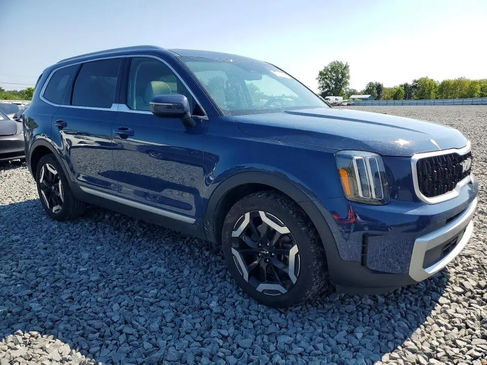 2023 KIA TELLURIDE EX  
