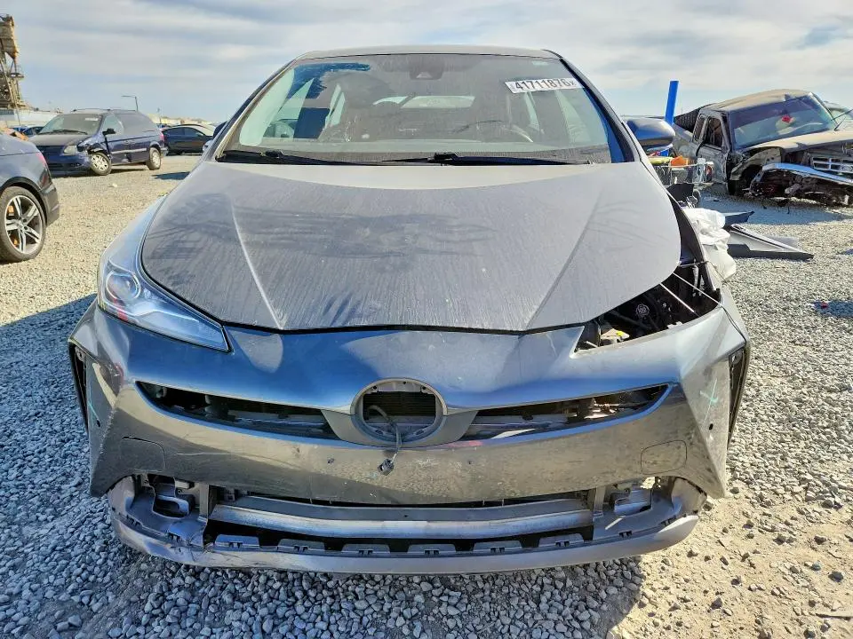 2020 TOYOTA PRIUS LE  