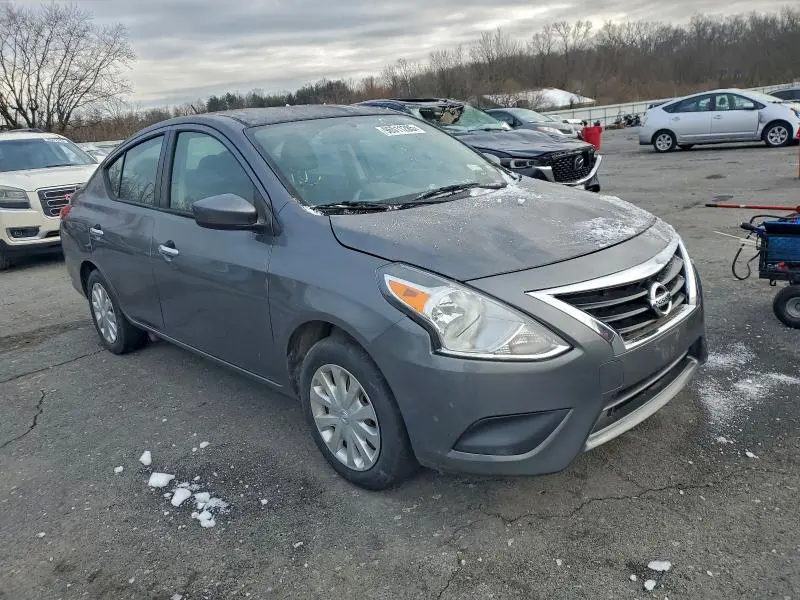 2019 NISSAN VERSA S  
