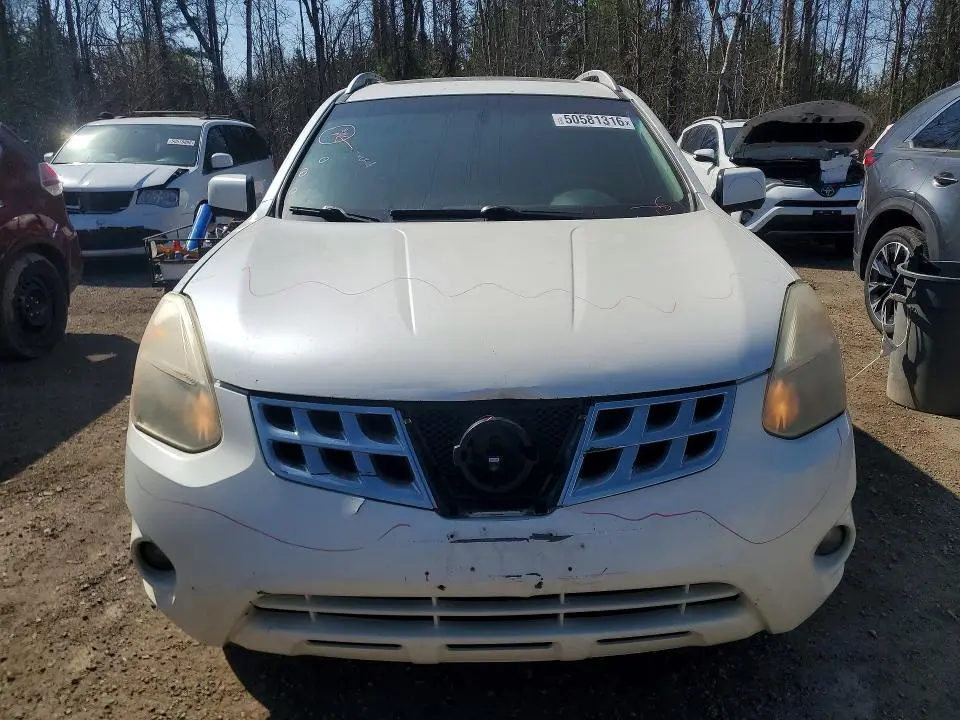 2013 NISSAN ROGUE S  