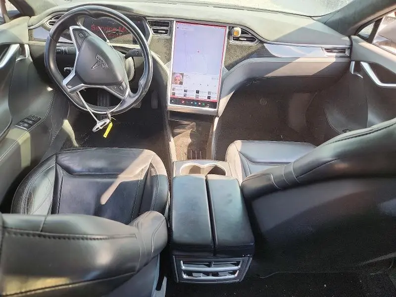 2015 TESLA MODEL S   