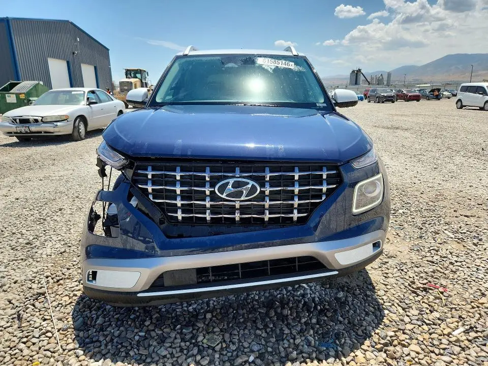 2025 HYUNDAI VENUE LIMITED  