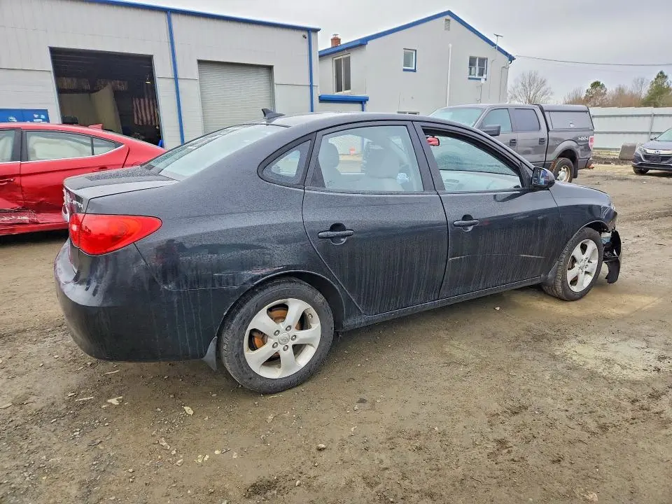 2010 HYUNDAI ELANTRA SE  
