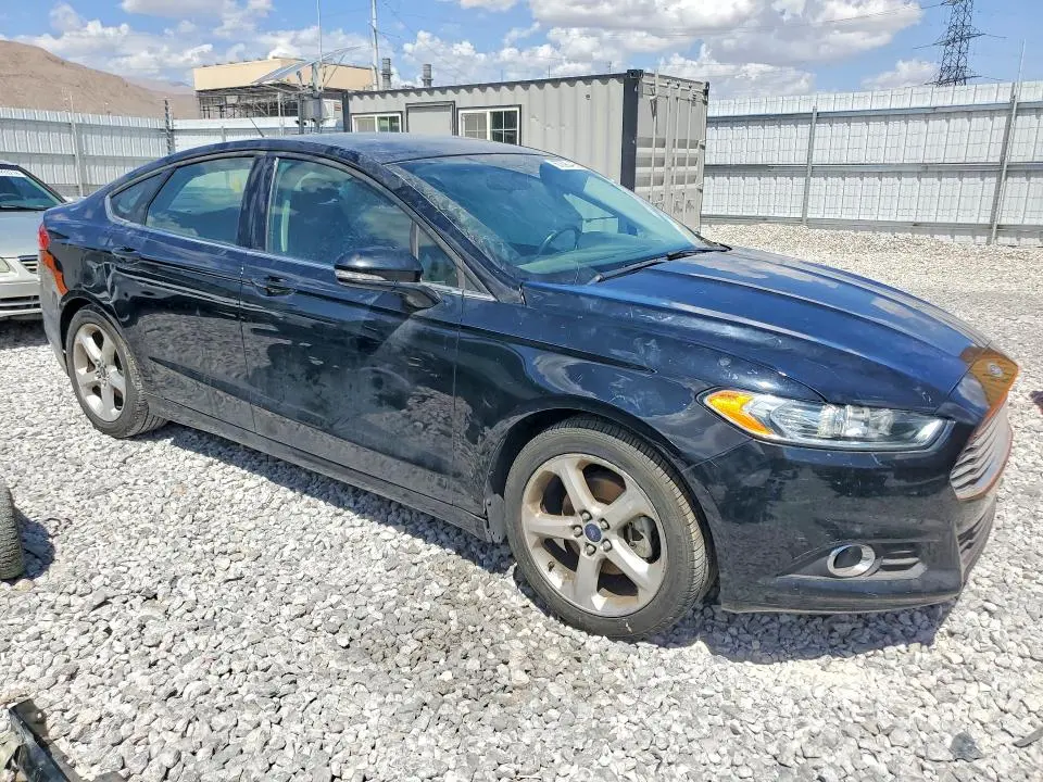 2016 FORD FUSION SE  