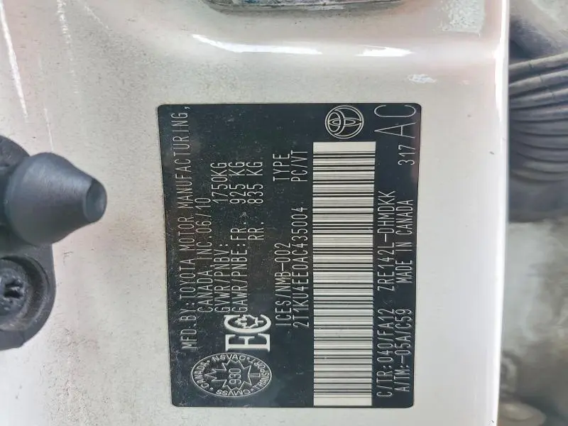 2010 TOYOTA MATRIX BASE  