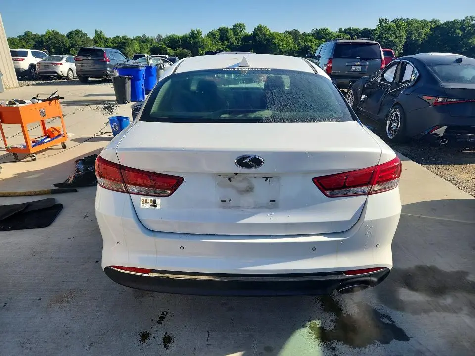 2018 KIA OPTIMA LX  