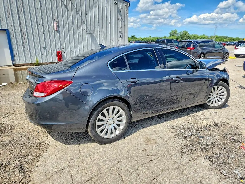2011 BUICK REGAL CXL  