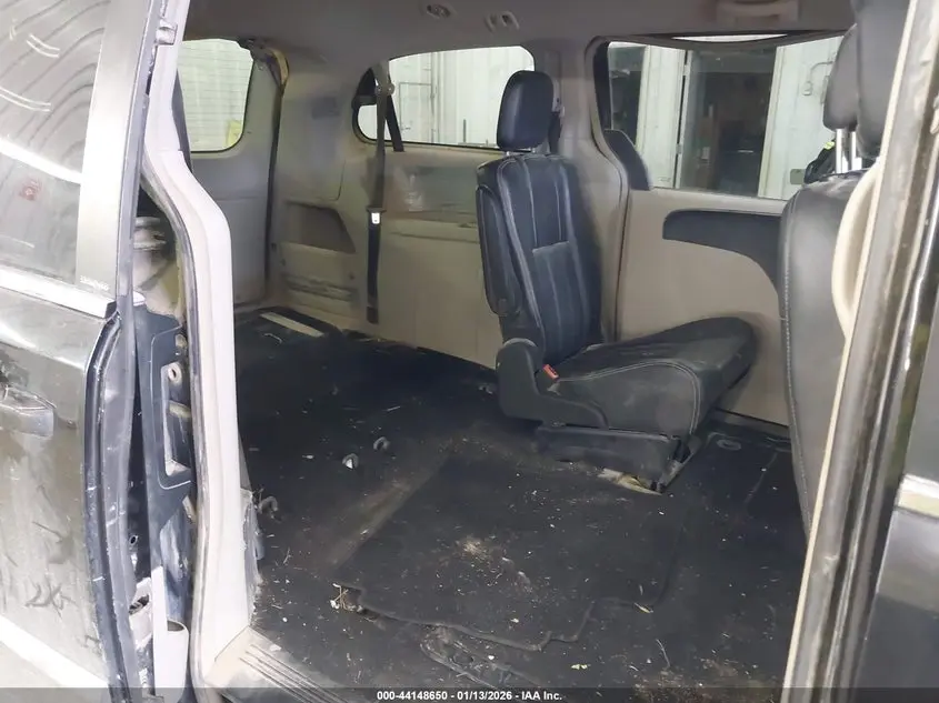 2012 CHRYSLER TOWN & COUNTRY TOURING