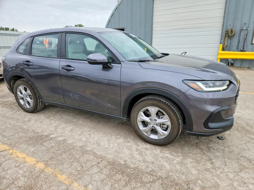 2024 HONDA HR-V LX  