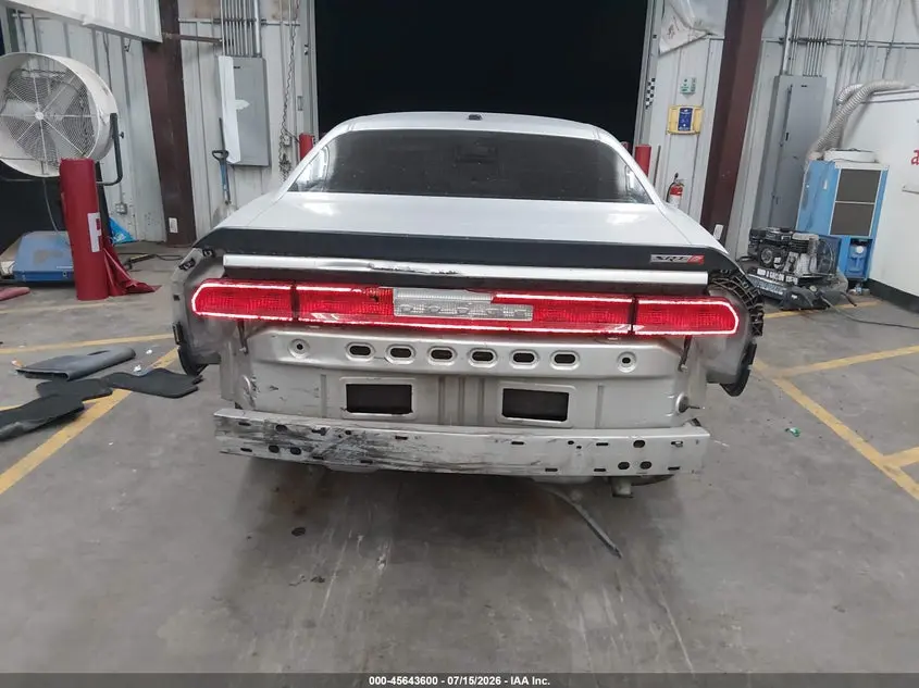 2010 DODGE CHALLENGER SE