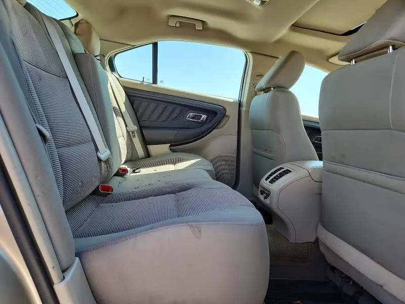 2010 FORD TAURUS SEL  