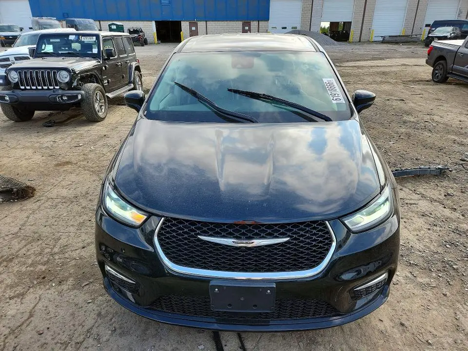 2022 CHRYSLER PACIFICA HYBRID TOURING L  