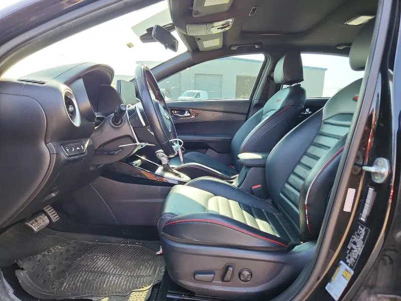 2021 KIA FORTE GT  