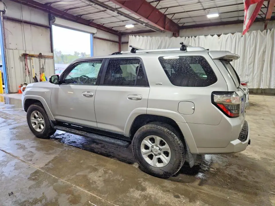 2016 TOYOTA 4RUNNER SR5  
