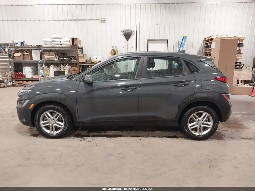 2023 HYUNDAI KONA SE