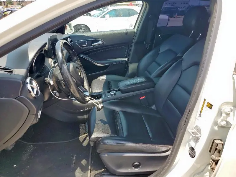 2018 MERCEDES-BENZ GLA 250  
