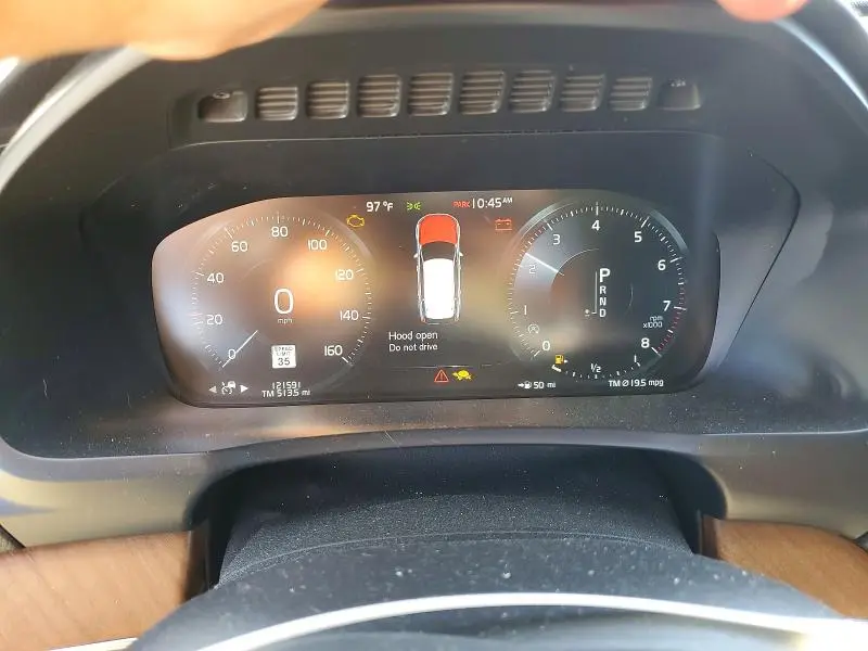 2018 VOLVO XC90 T6  