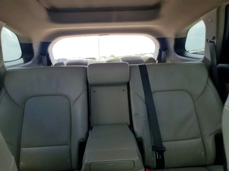 2014 HYUNDAI SANTA FE GLS  