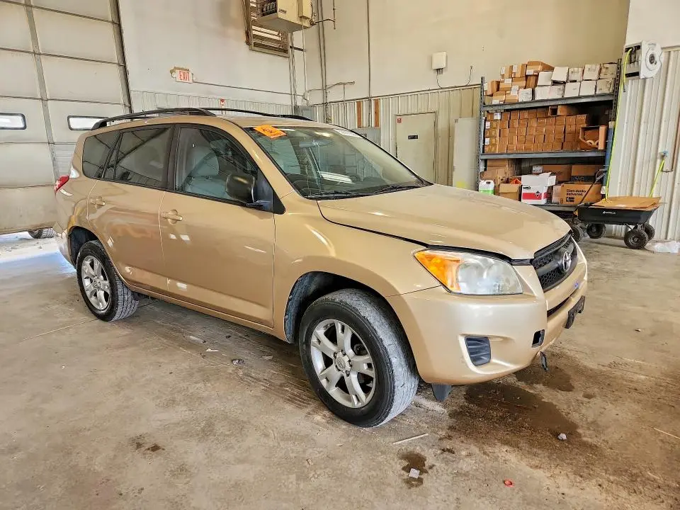 2011 TOYOTA RAV4 BASE  